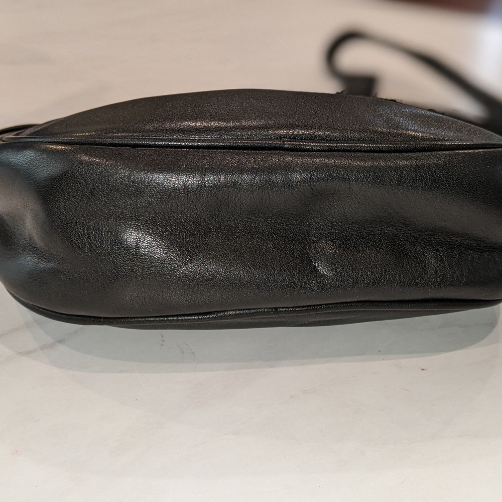 Purse - Picture 3 of 3
